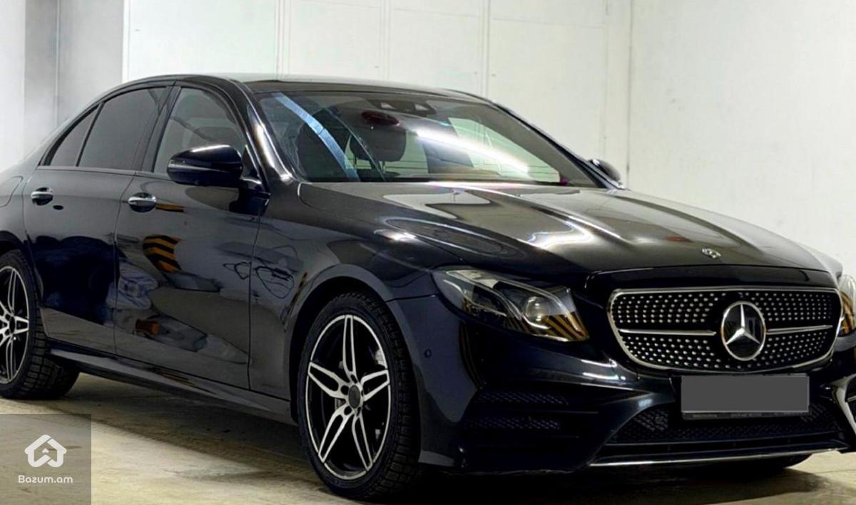 Mercedes Benz E43 AMG W213 - image 6