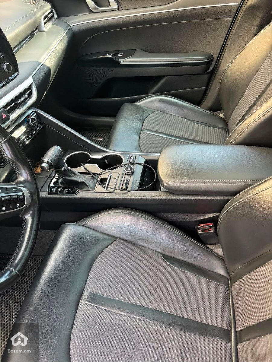 KIA K5 - image 10