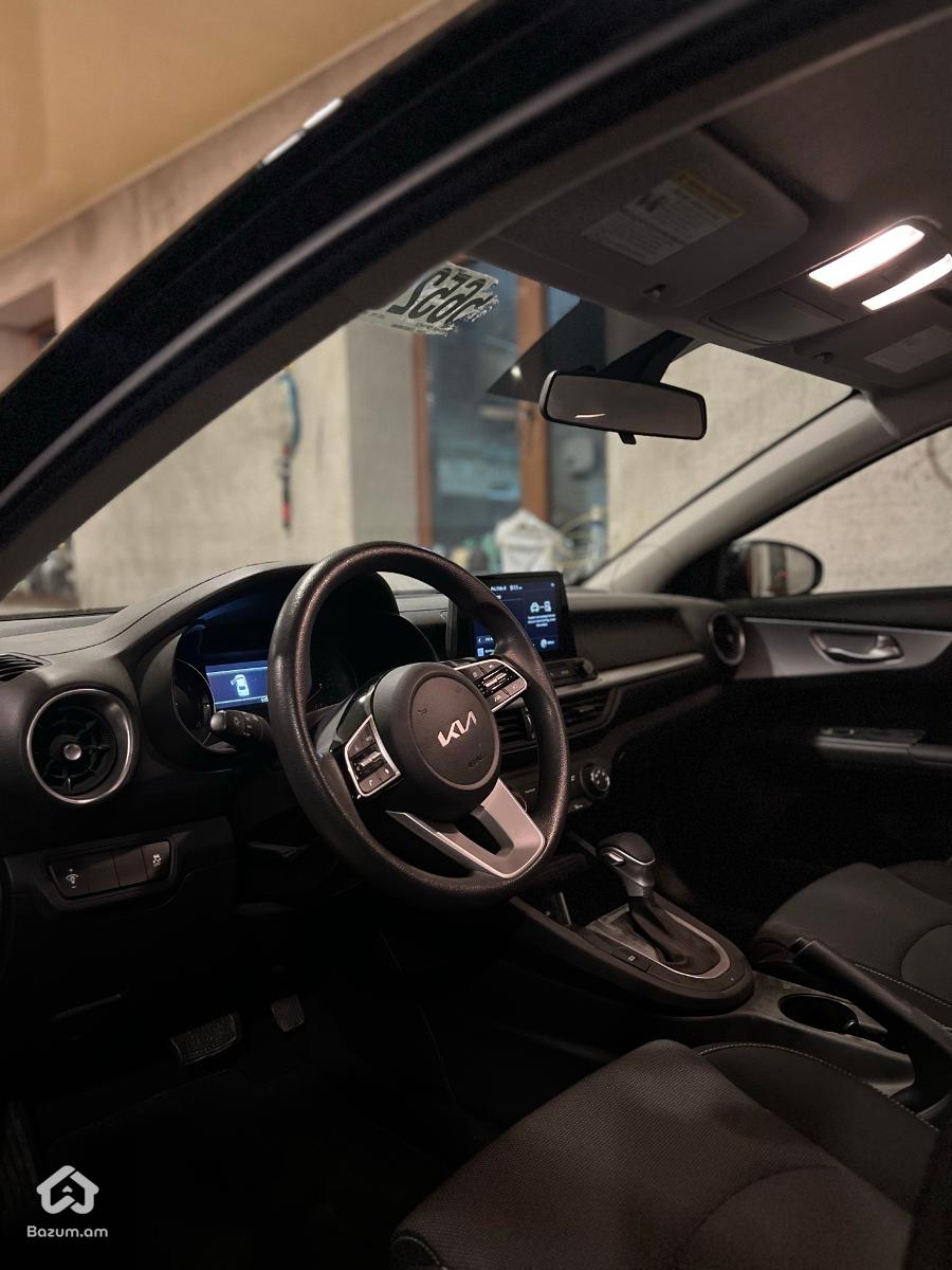 KIA FORTE LXS 2024 2.0 - image 8