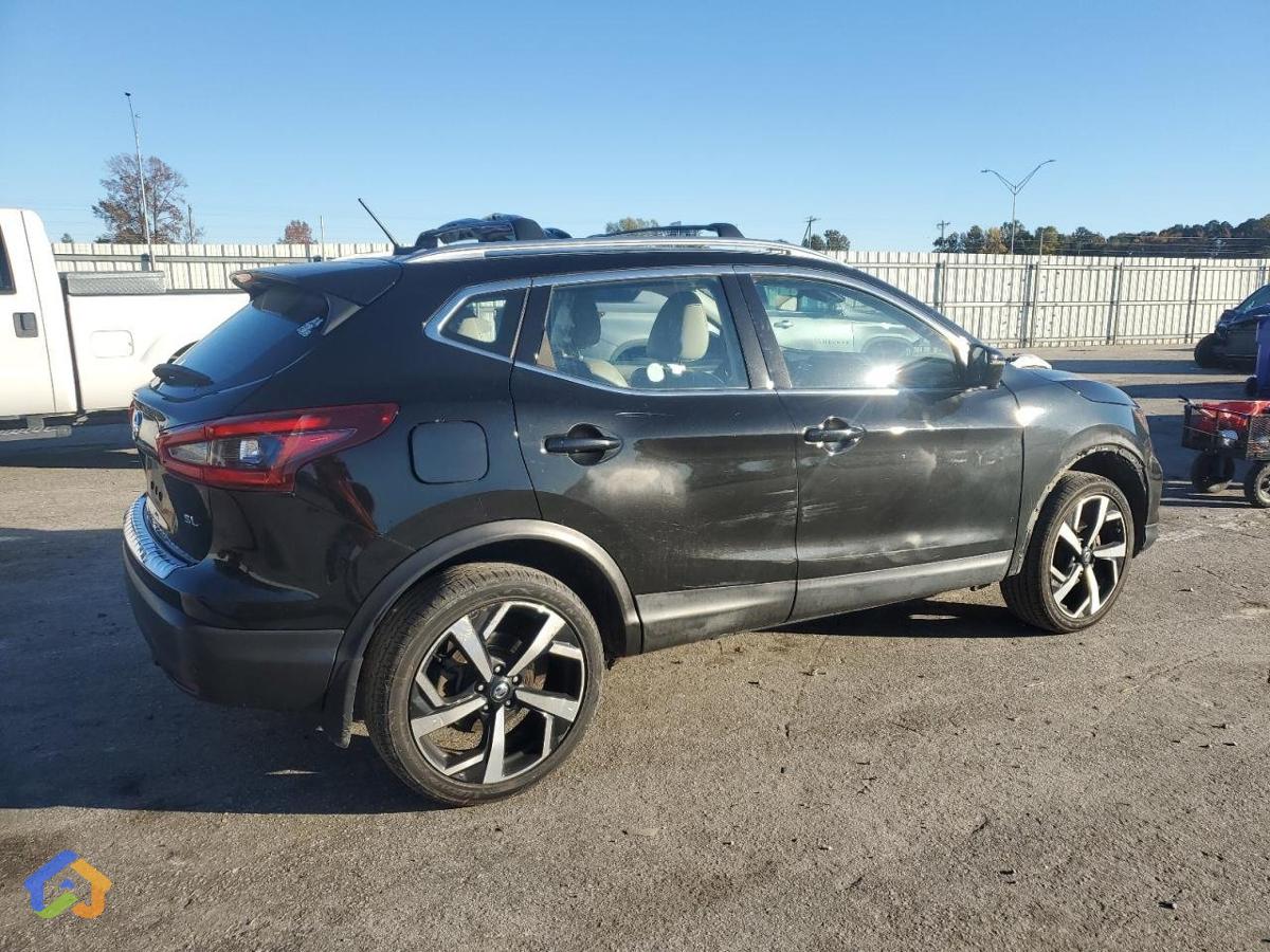 2020 Nissan Rogue, S - image 2