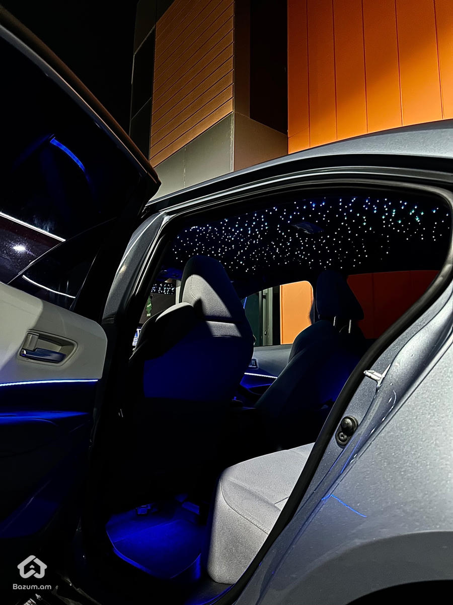 Toyota Corolla 2021 - image 6