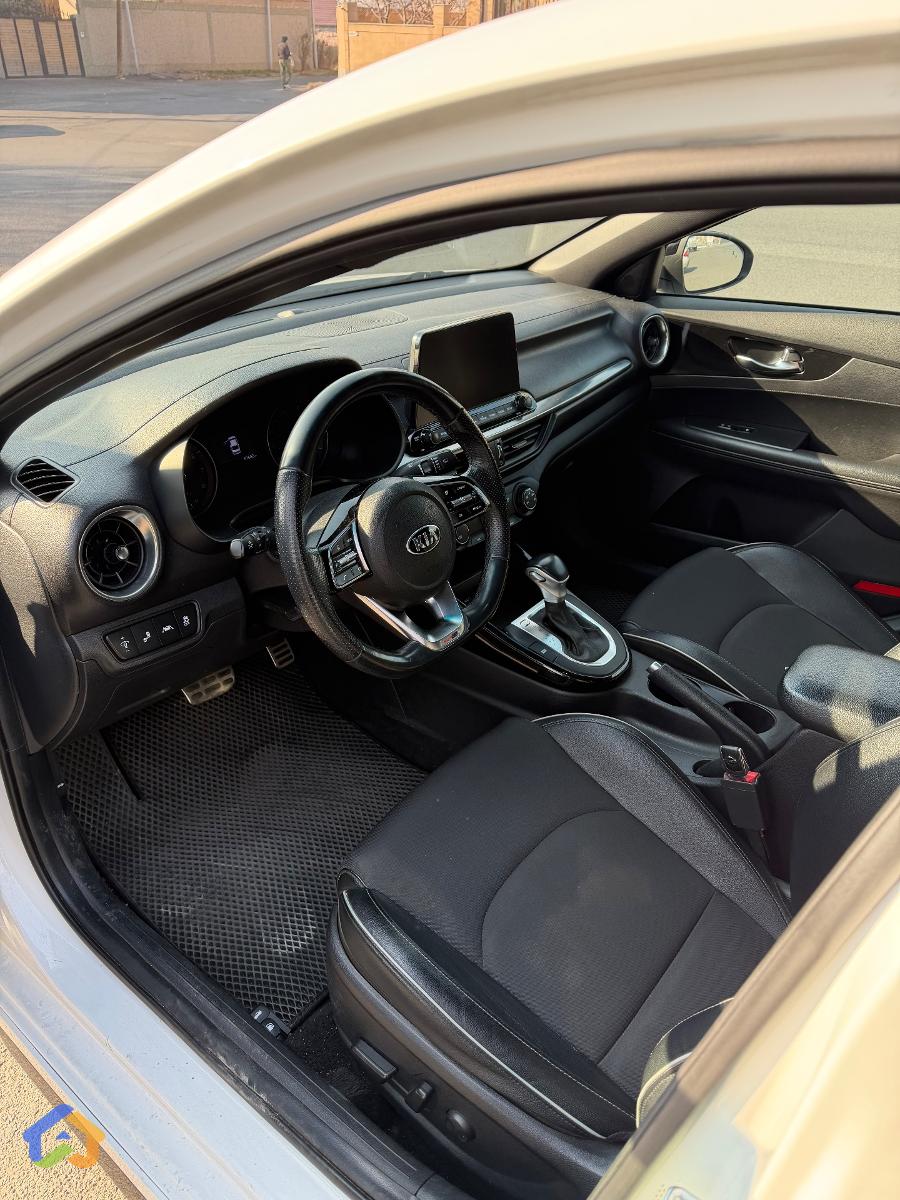 Kia Forte GT-line 2.0 Doch - image 8