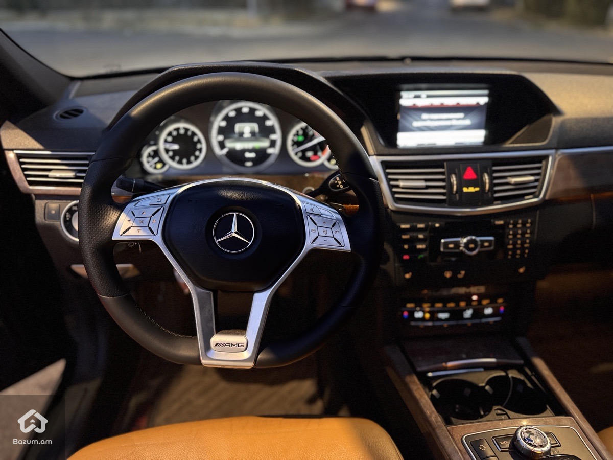 Mercedes-Benz E-class - image 8