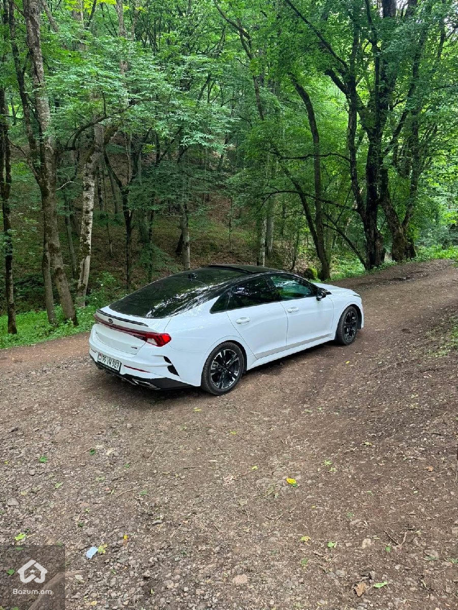 KIA K5 - image 11