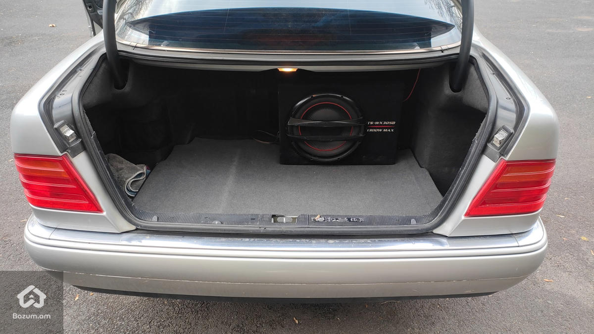 Mercedes Benz - image 2