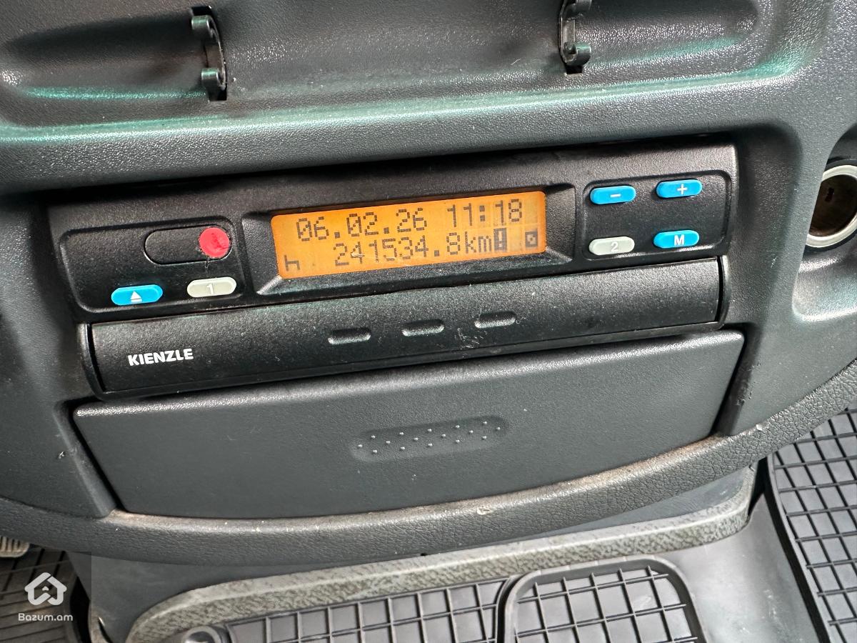 MERCEDES SPRINTER DVUXSKAT - image 13