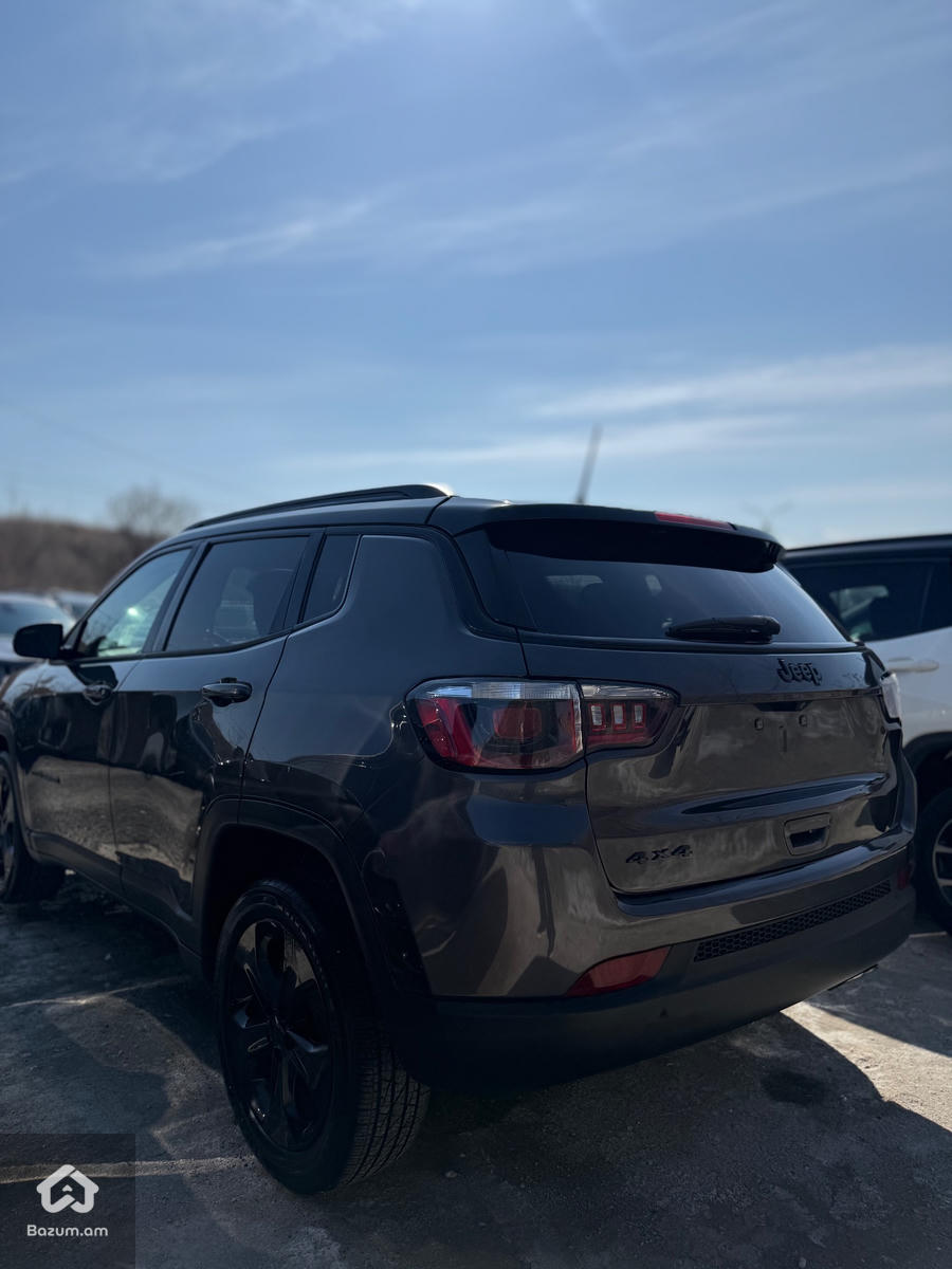 jeep compass - image 18
