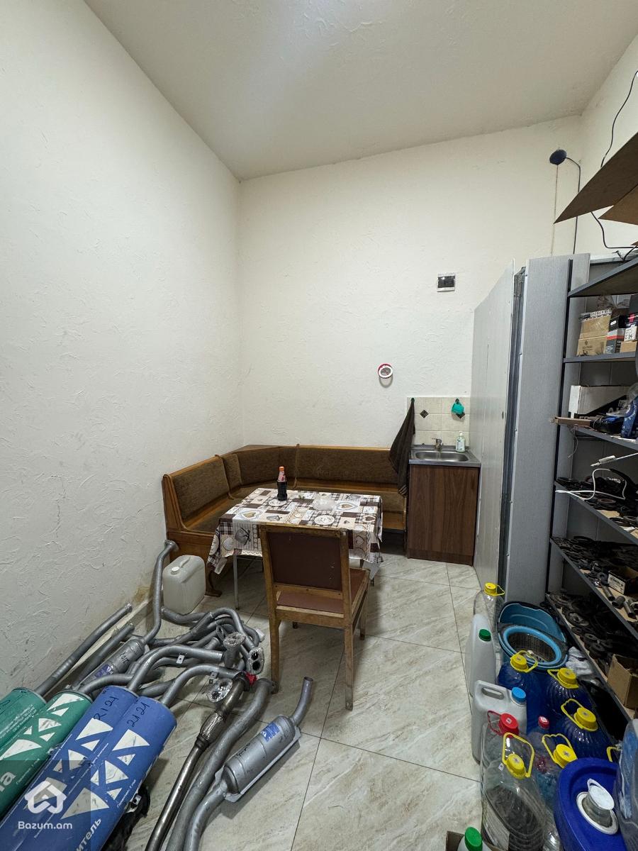 Կոմերցիոն տարածք Կարբի գյուղում - image 4