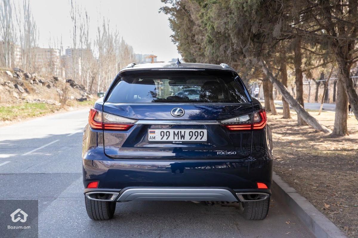 2021 Lexus RX350 - image 6