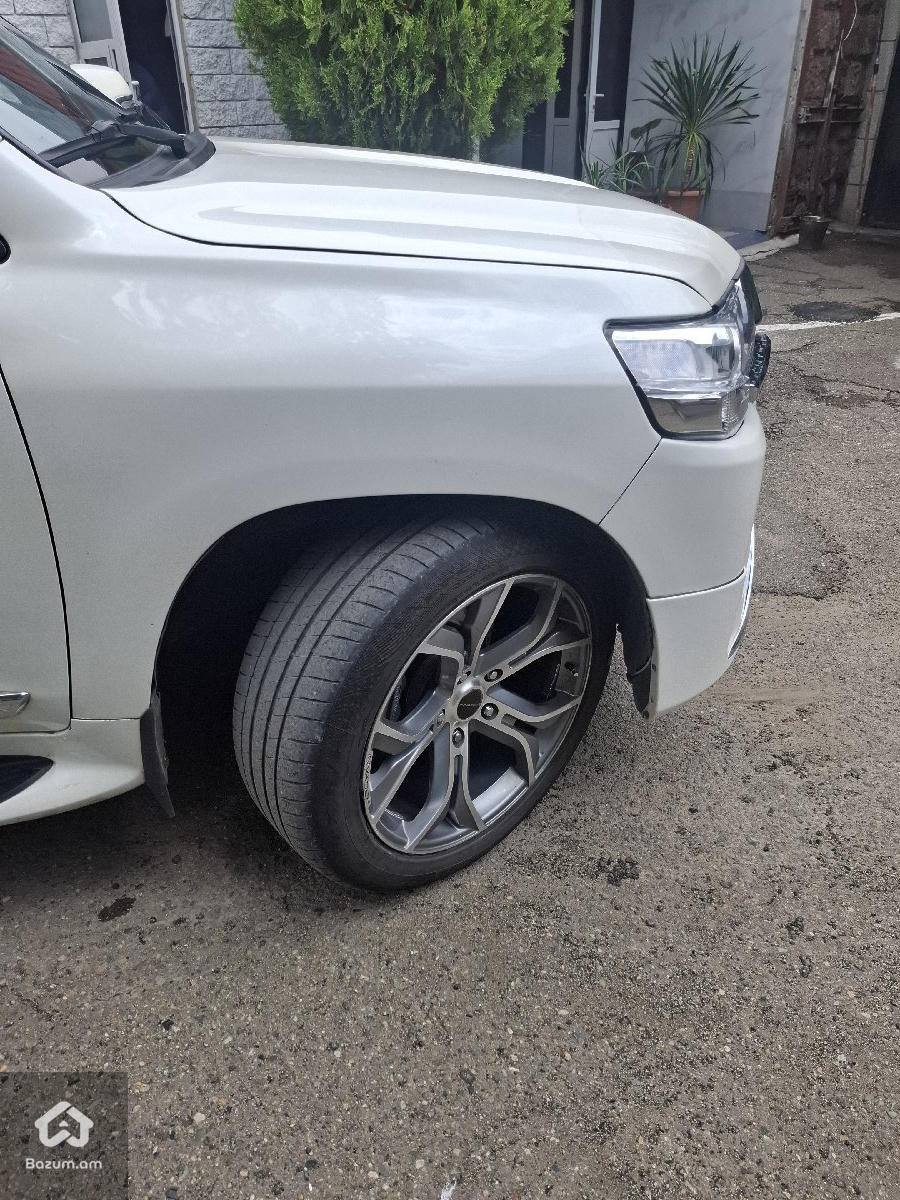 Toyota land cruiser 200 2009թ.  - image 6