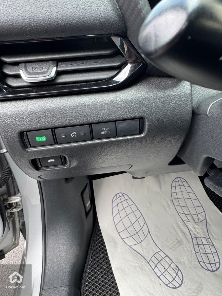 Nissan Sentra sv - image 5