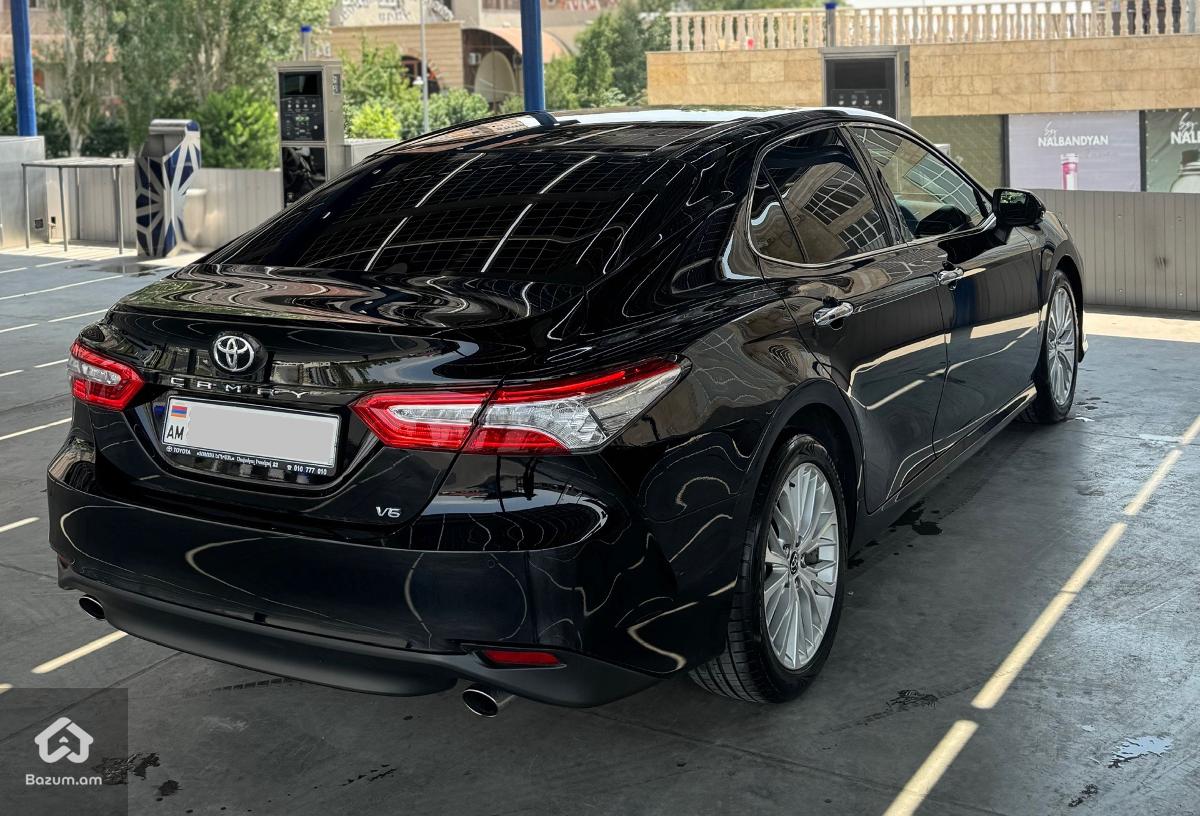 Toyota Camry 3.5 Europe - image 4