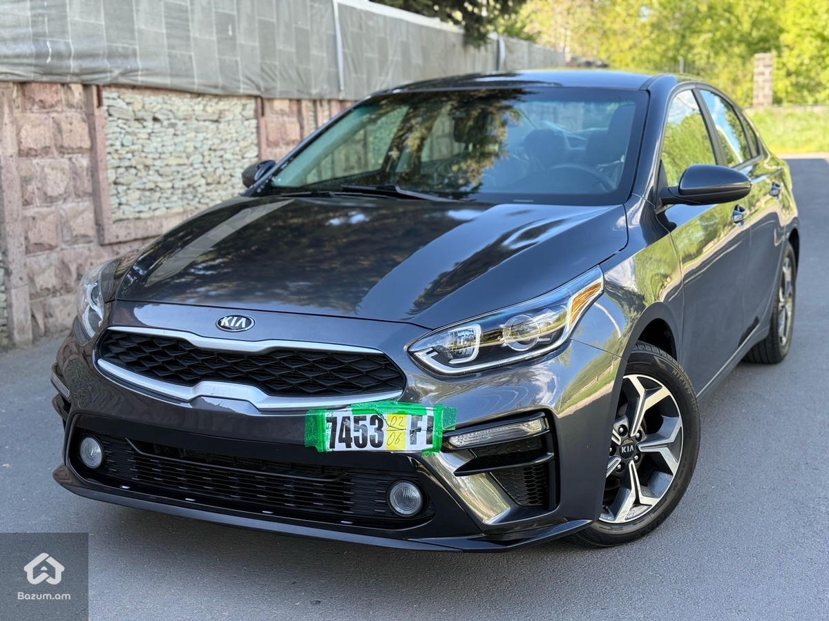 kia forte - image 6