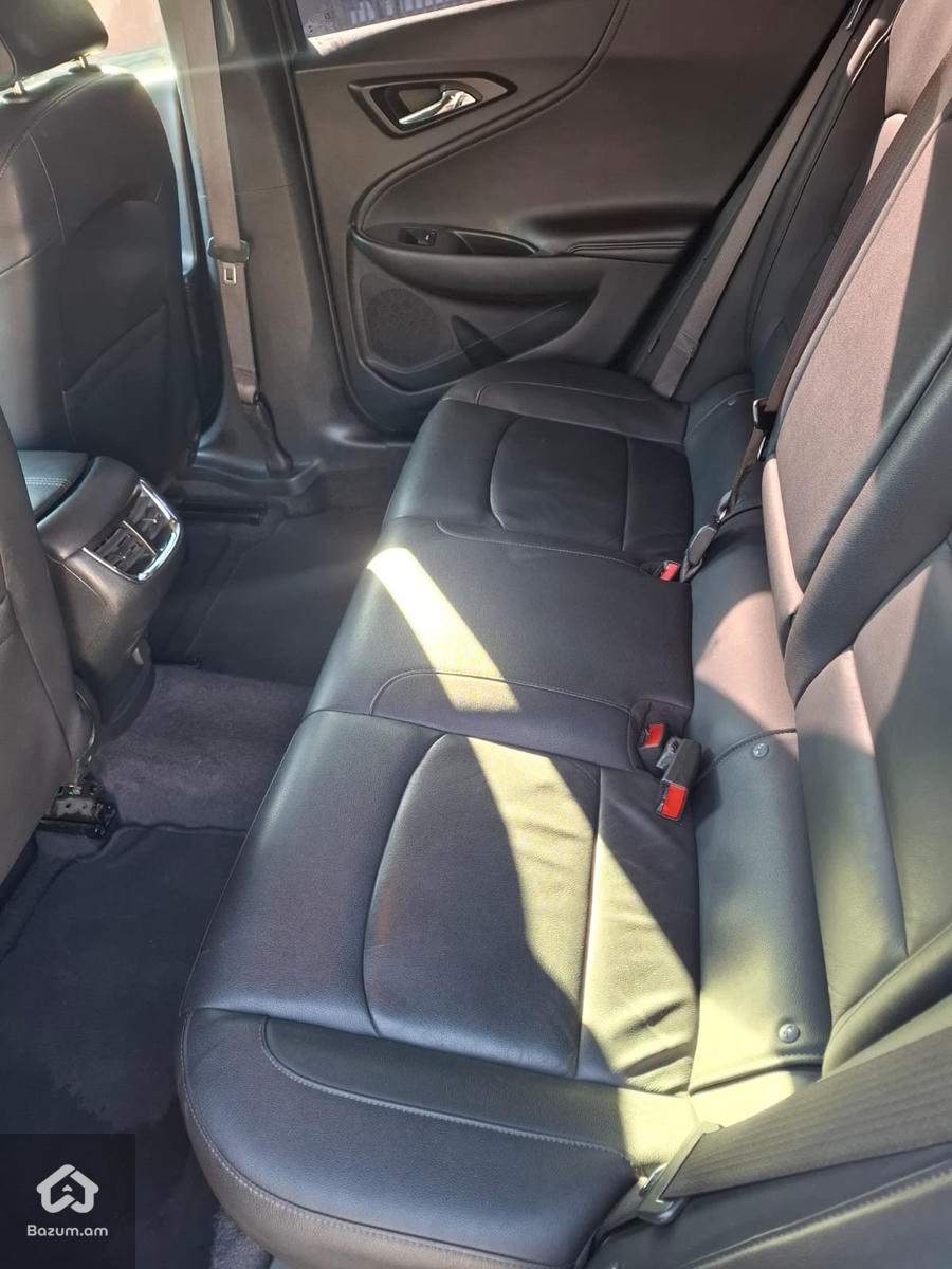 Chevrolet Malibu  - image 13