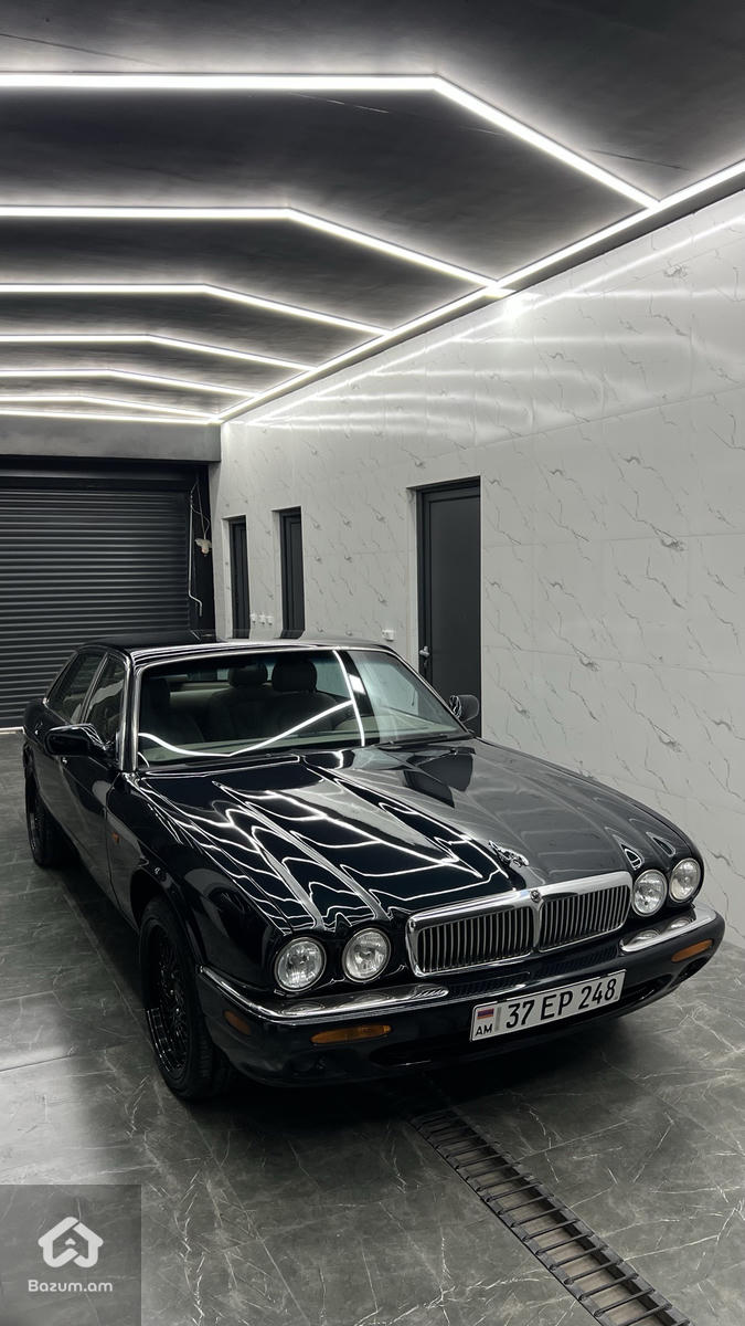 Jaguar XJ6 1996 - image 2