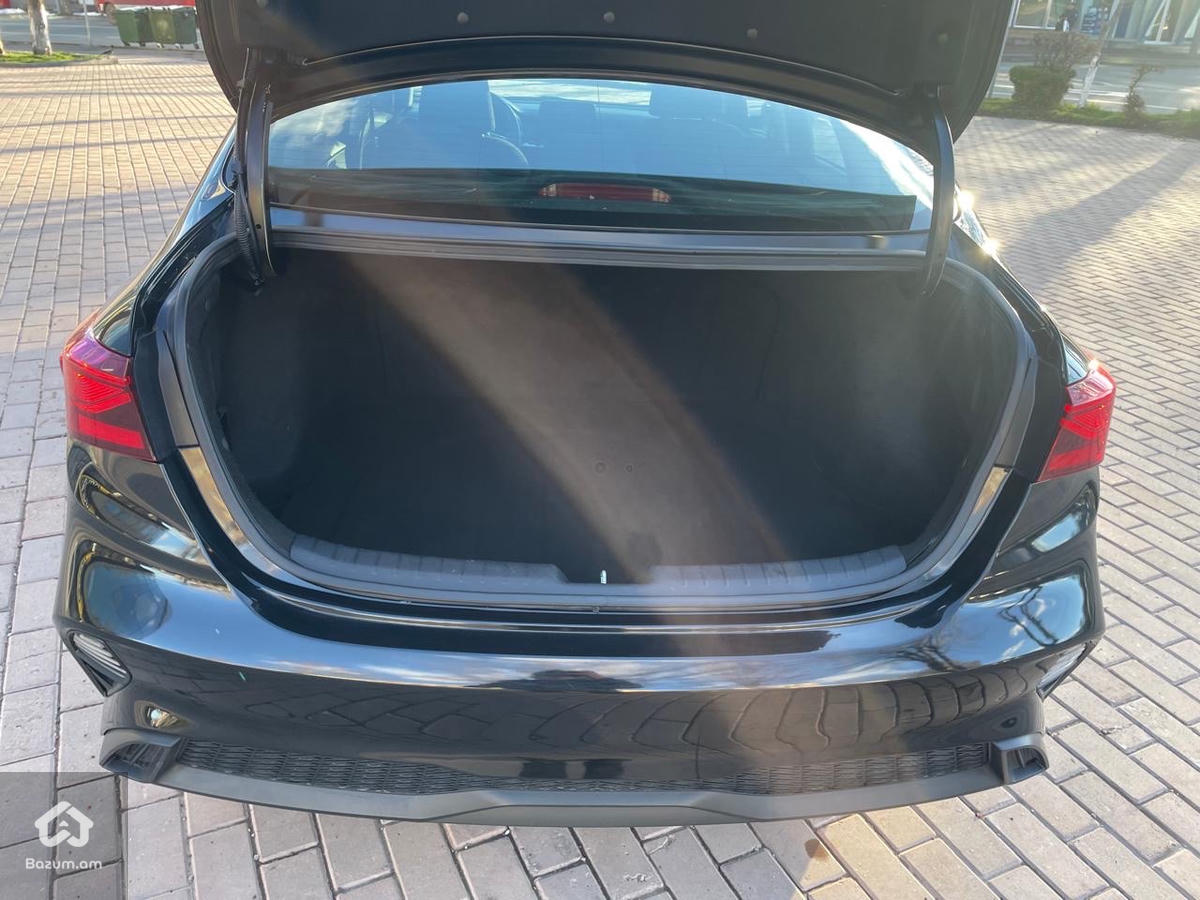 KIA FORTE FE - image 10