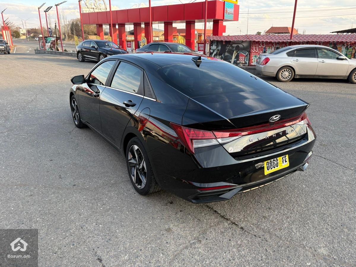 2022-2023 HYUNDAI ELANTRA LIMITED - image 8