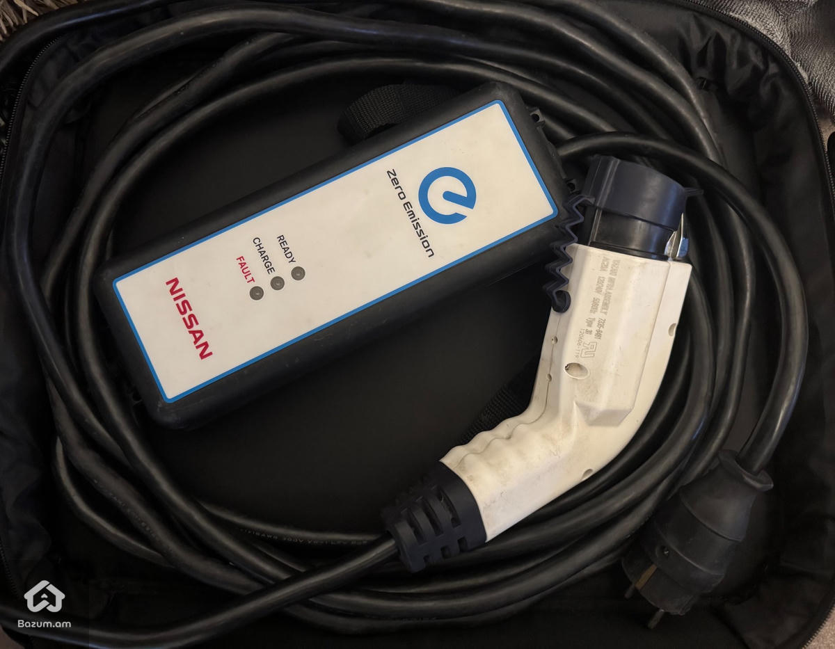 Nissan Leaf 2018 SL - image 9