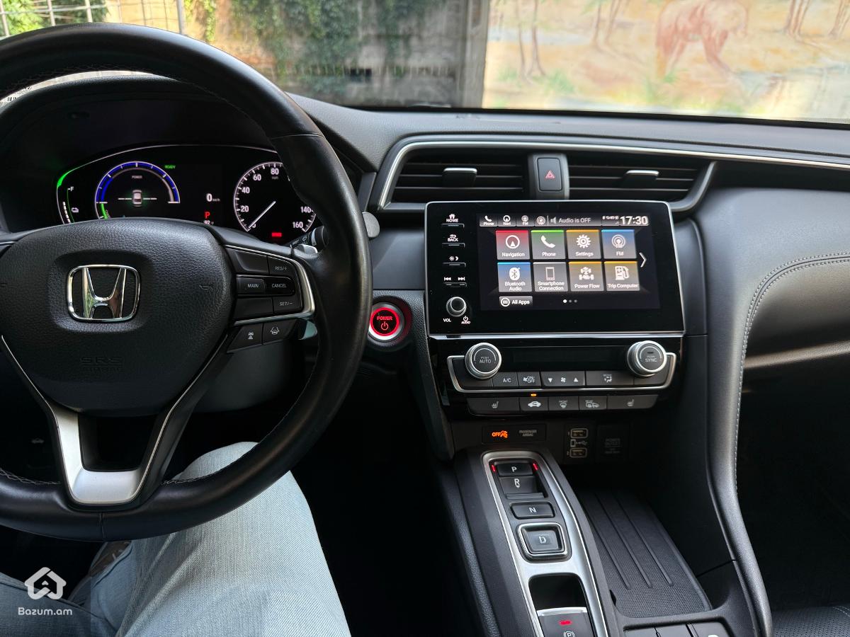 Honda Insight - image 14