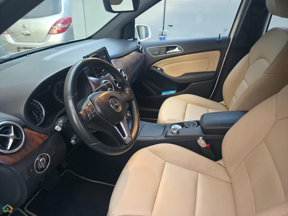 Mercedes Benz B electric drive - image 8