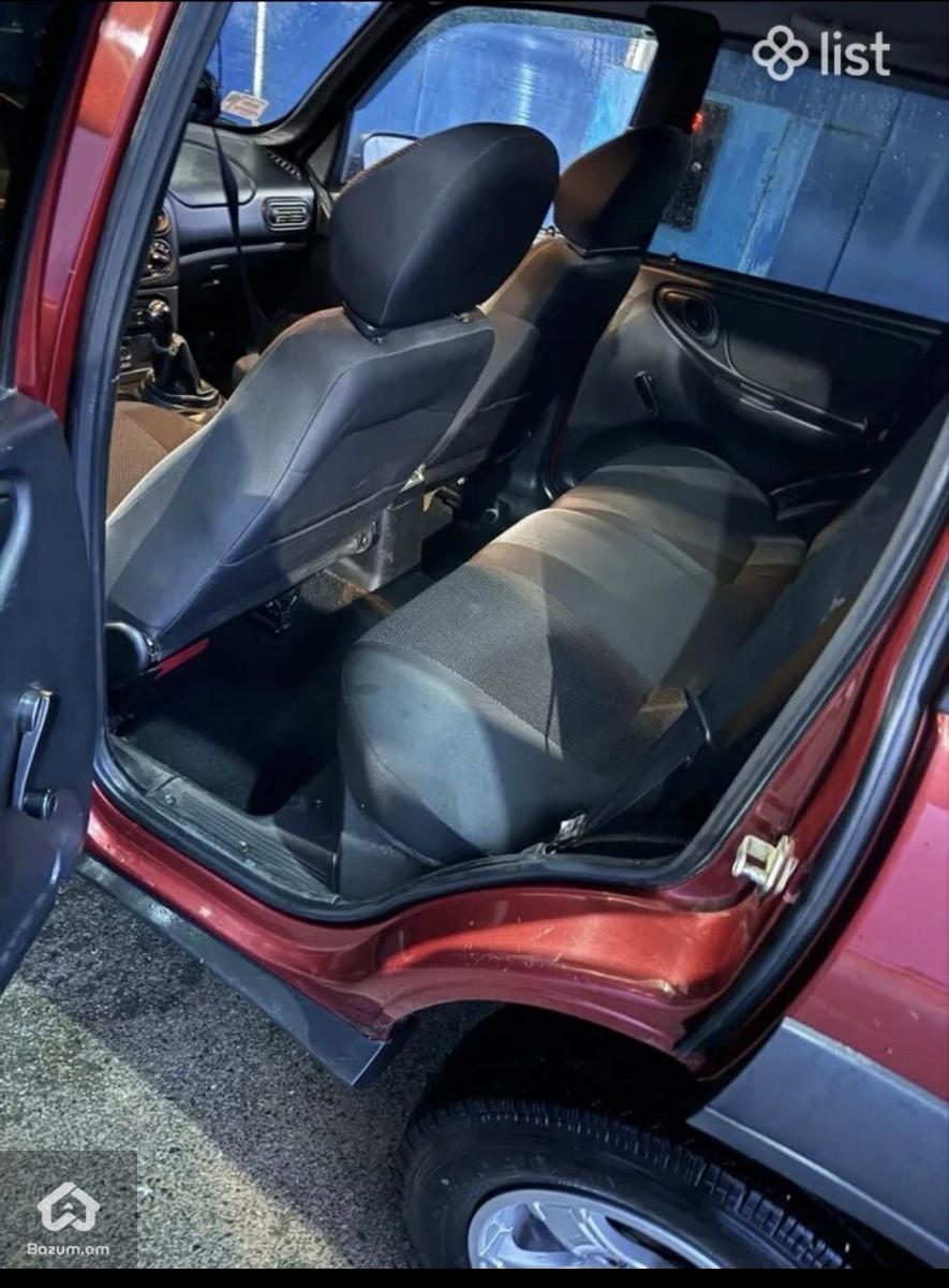 Chevrolet Niva  - image 1