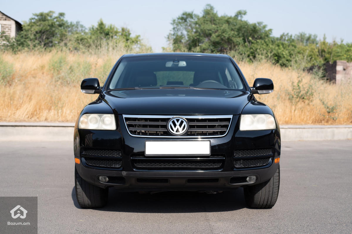 Volkswagen Touareg - image 2