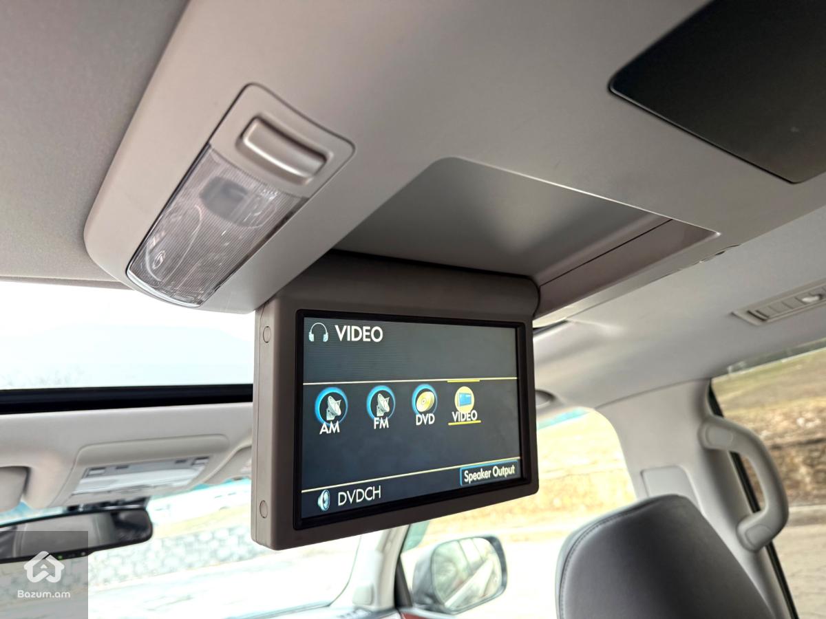 Lexus LX 570 - image 19