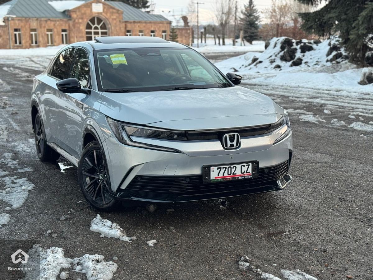 HONDA e:NP2 - image 1