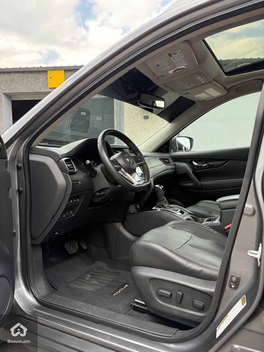 Nissan Rogue SL AWD 2019 - image 5