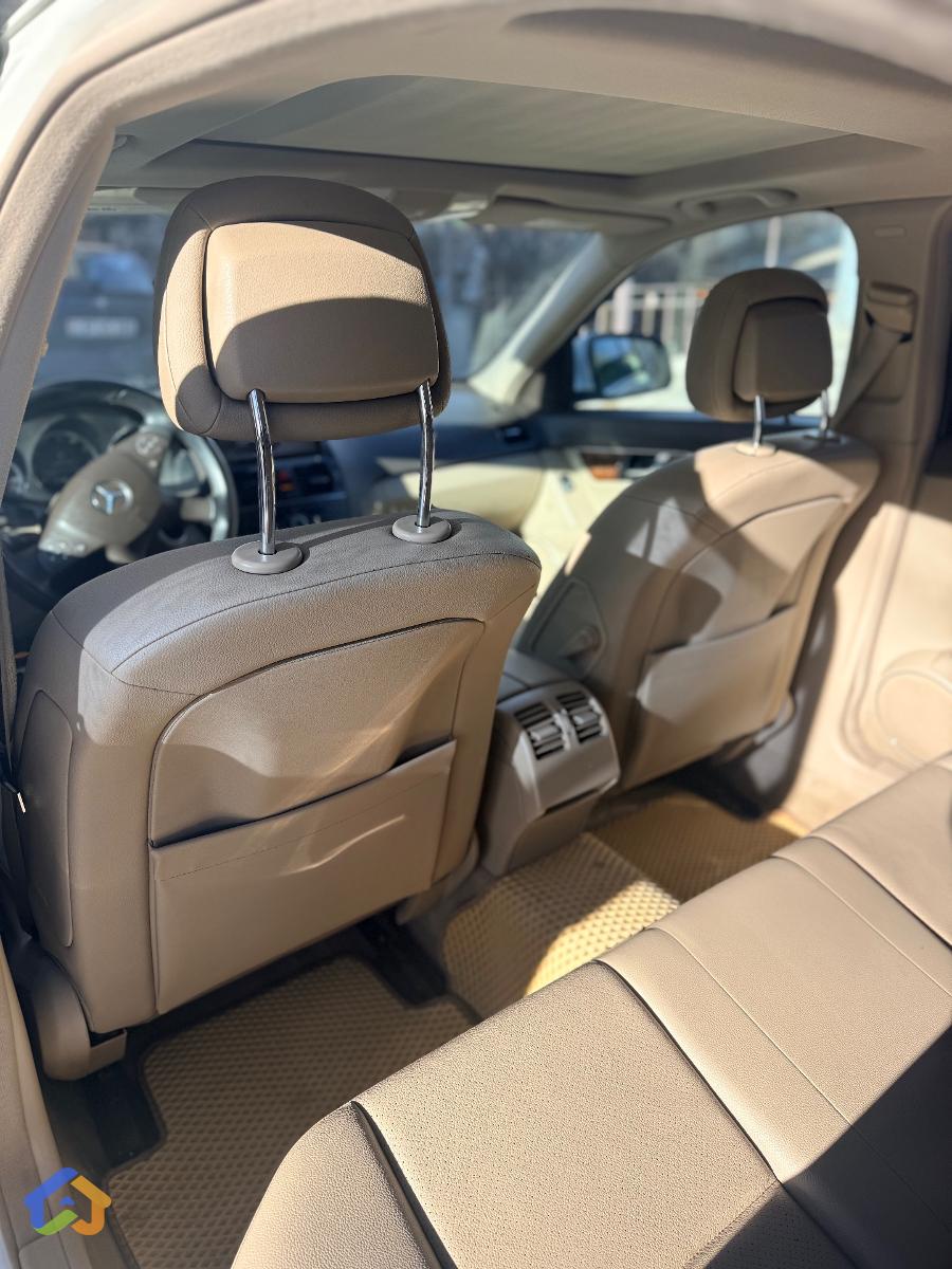 Mercedes  - image 13