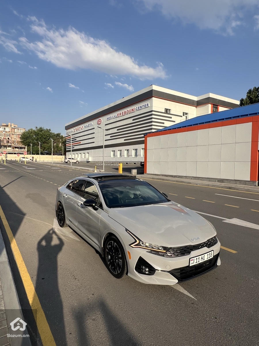 KIA K5 GT LINE - image 12