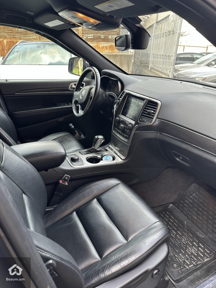 Jeep Grand Cherokee Limited - image 10