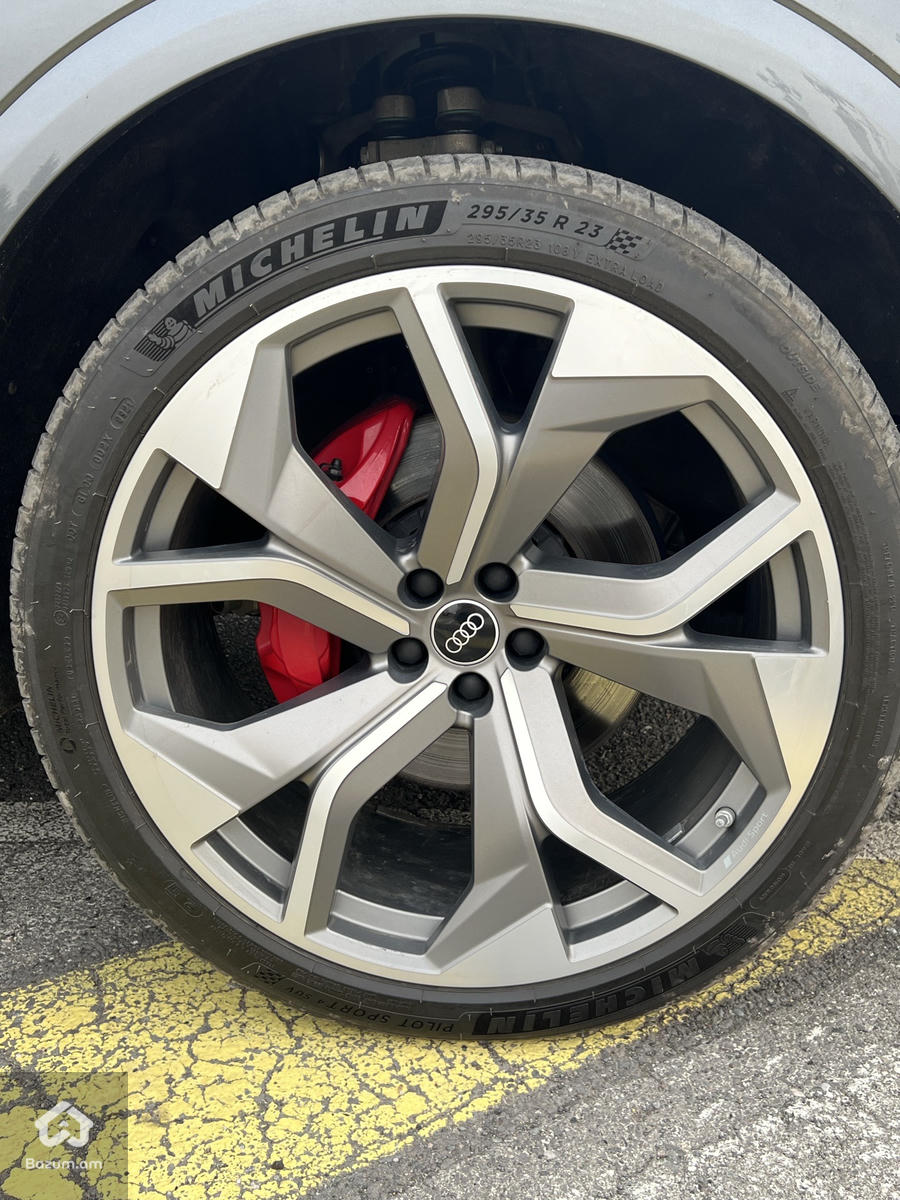 Audi Q-8 S line - image 6