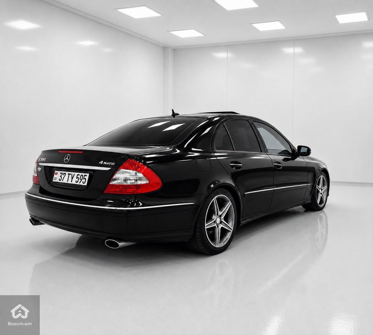 E350 4matic - image 3