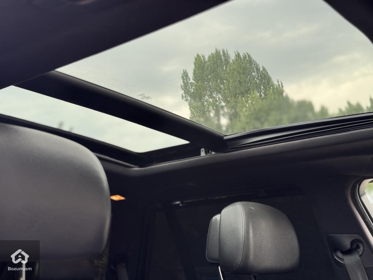 BMW X5 E70 - image 13