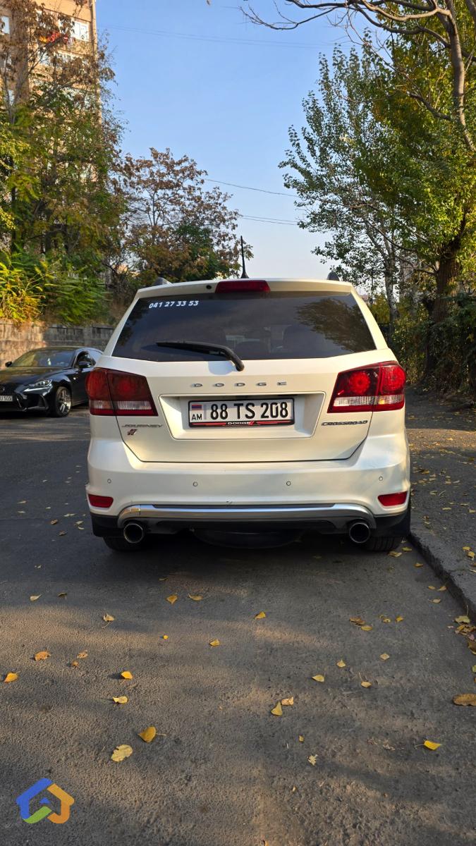 Dodge journey crossroud - image 4