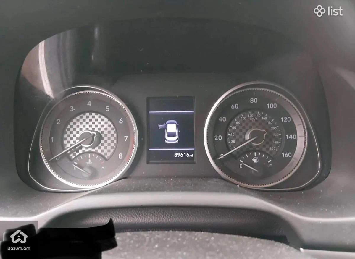 Hyundai Elantra SE 2020 - image 11
