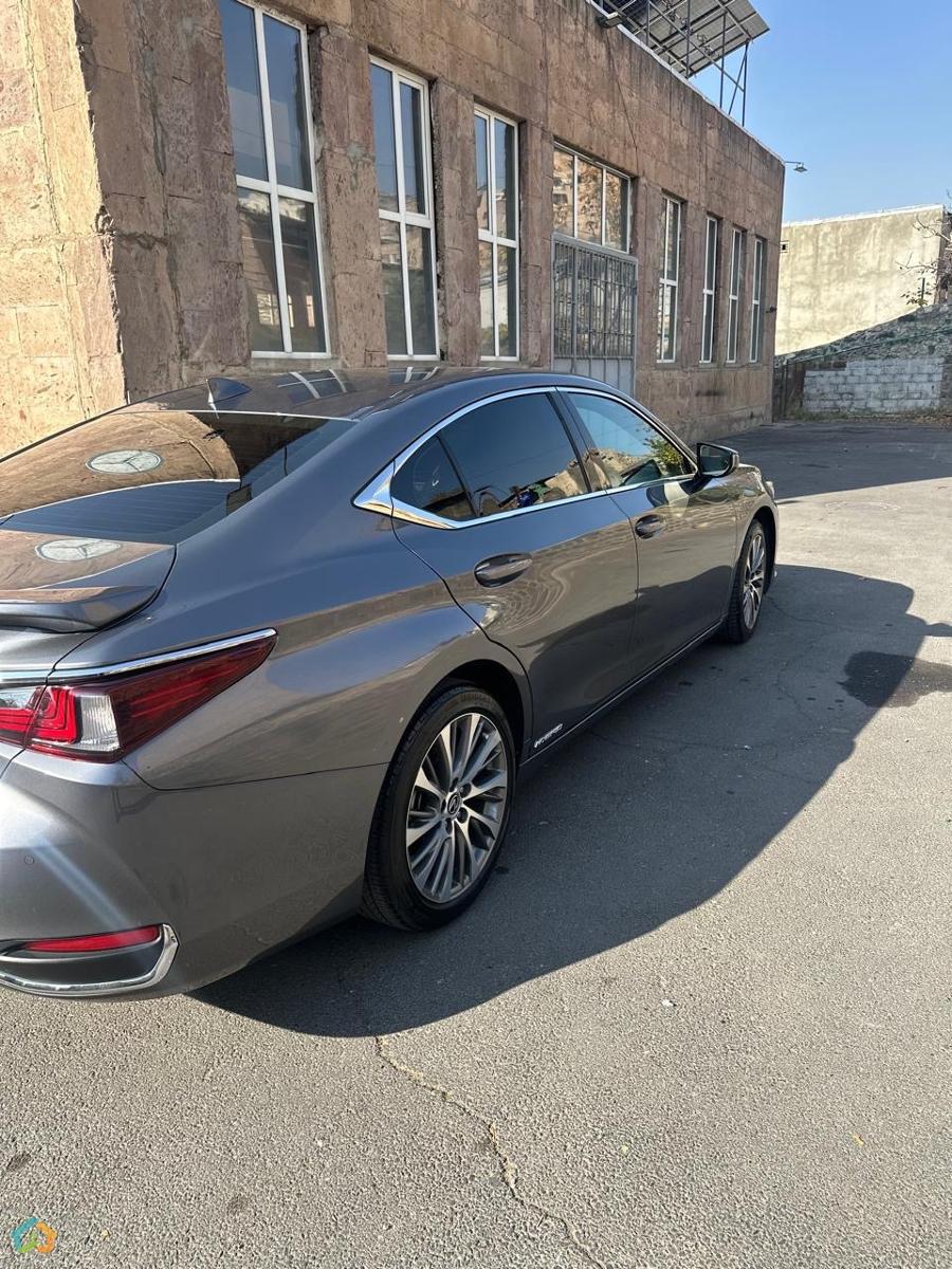 Lexus ES, 2.5 լ, հիբրիդ, 2021 թ. - image 11