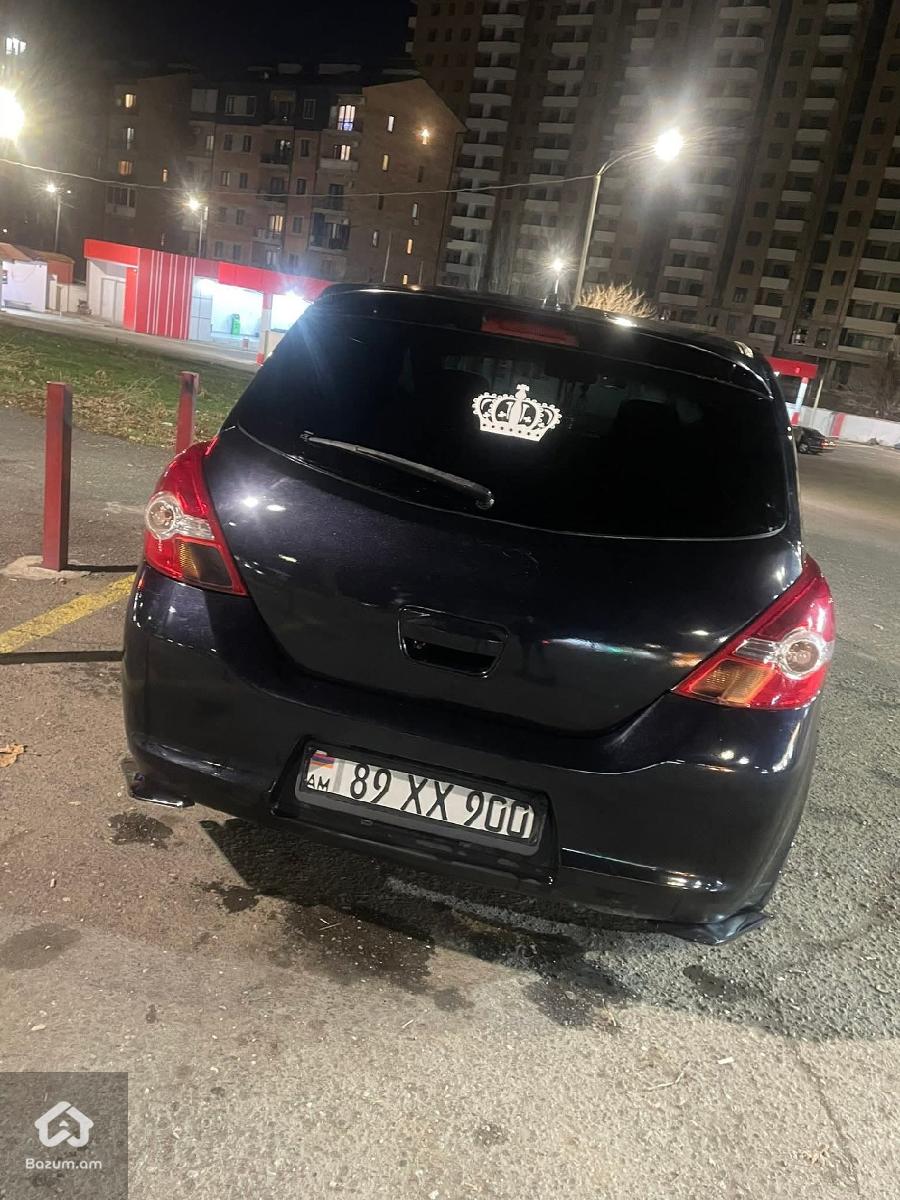 nissan tida - image 7