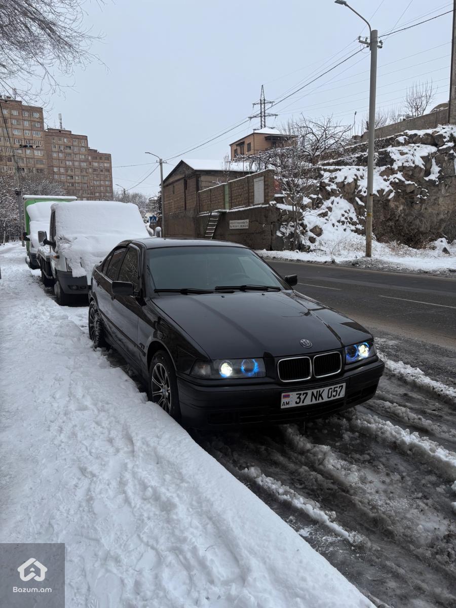 Bmw 318i - image 7