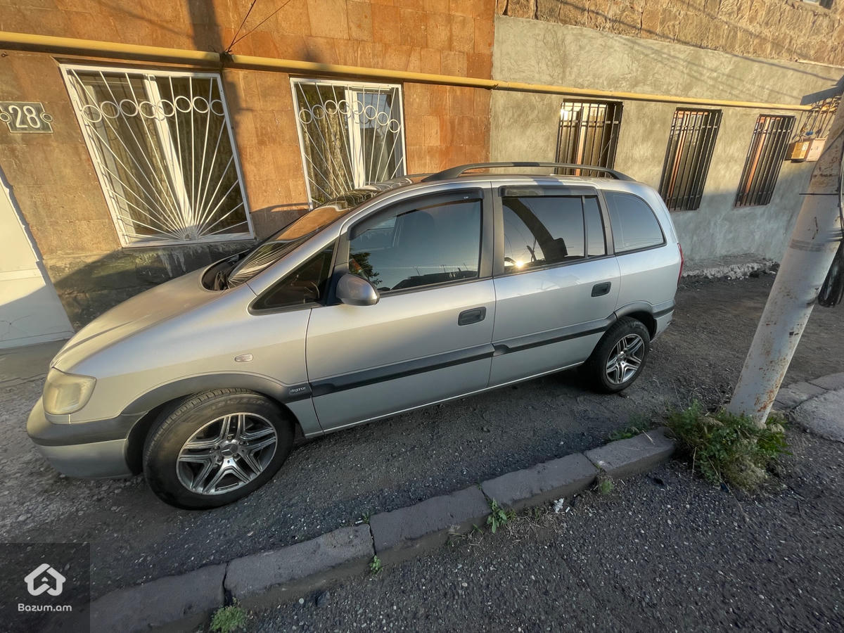 Opel Zafira - image 2