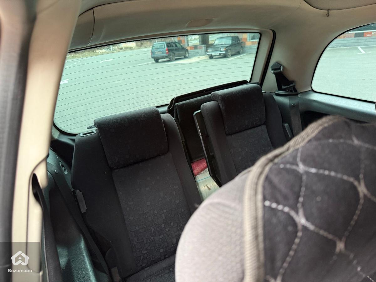 opel zafira - image 8