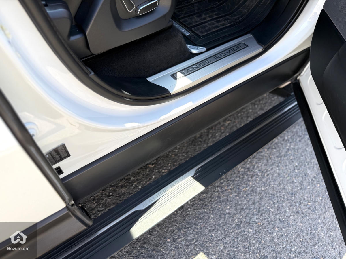 Range Rover Sport - image 19