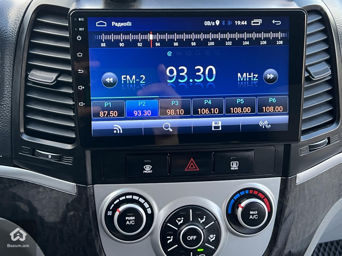 Hyundai SantaFe - image 13