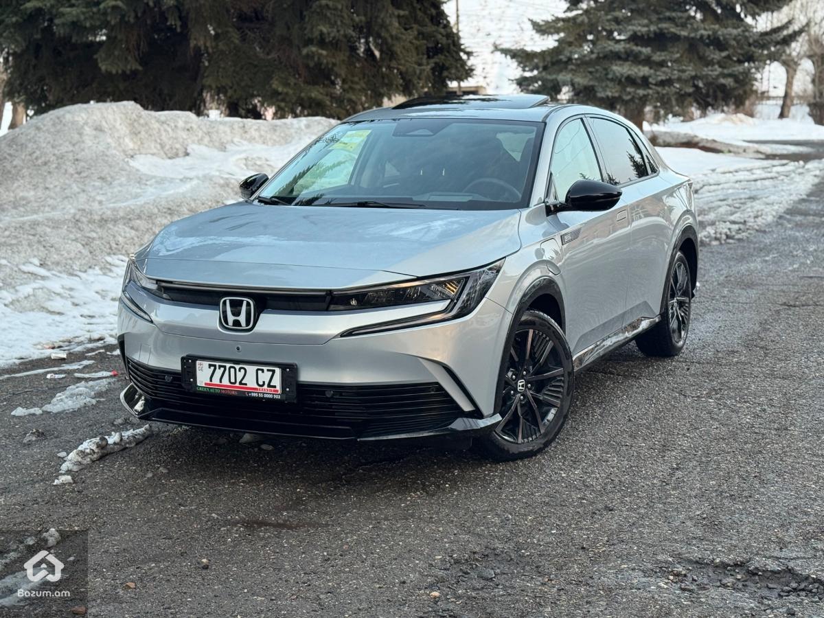 HONDA e:NP2 - image 2