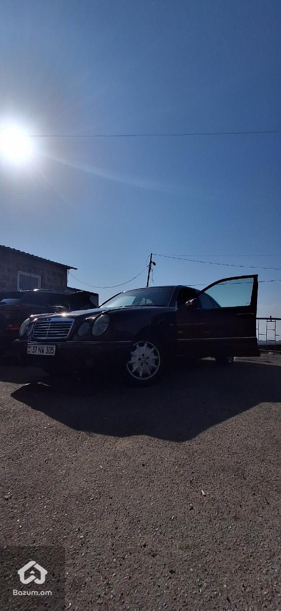 Mercedes E class 1999 - image 3