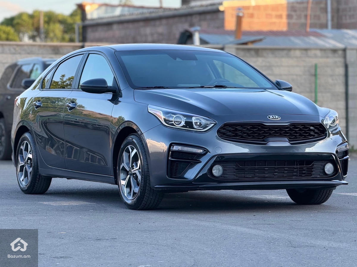 Kia Forte - image 3