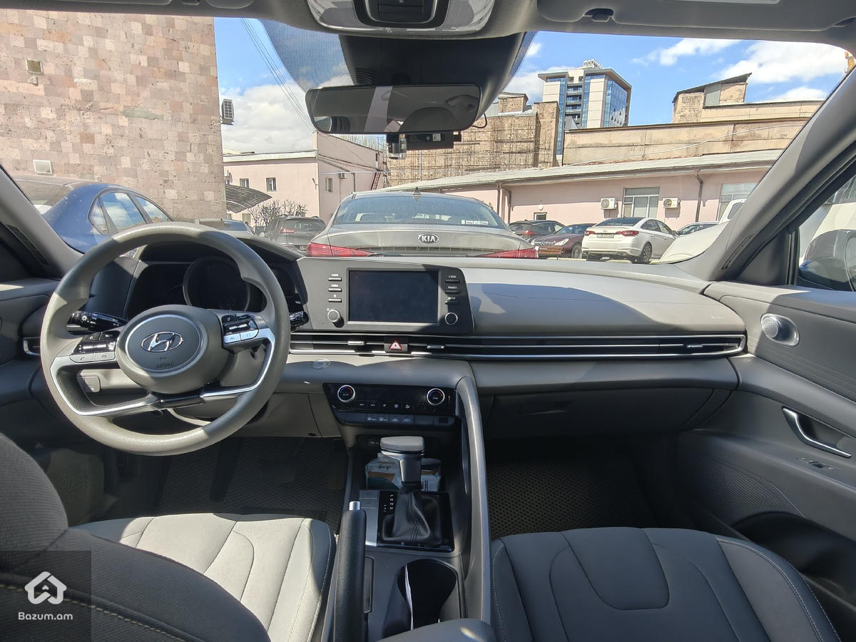 Hyundai elantra cn7 2021 - image 11