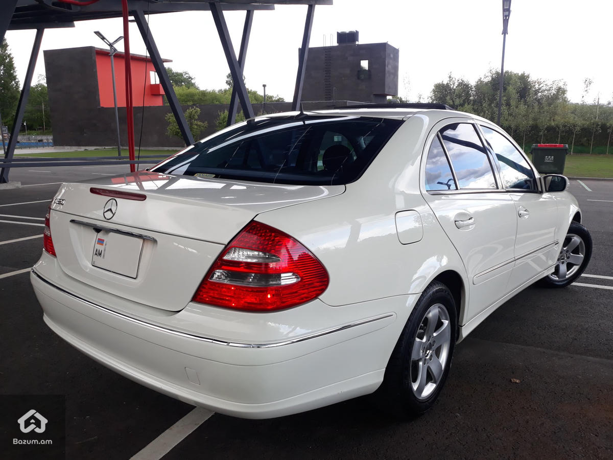 Mercedes W211 - image 4