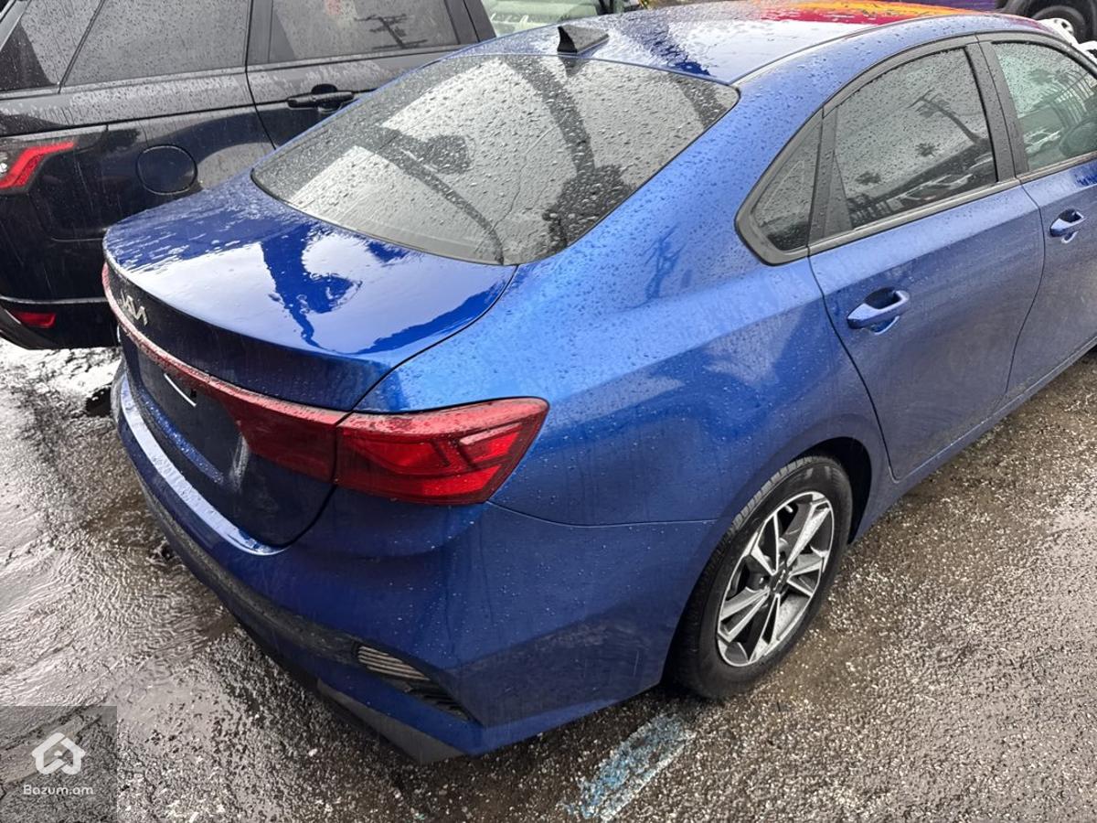 KIA FORTE 2022 - image 4
